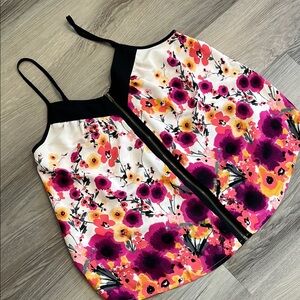 LC Lauren Conrad Pink and Orange Floral Women's Top with Black Accents Size S